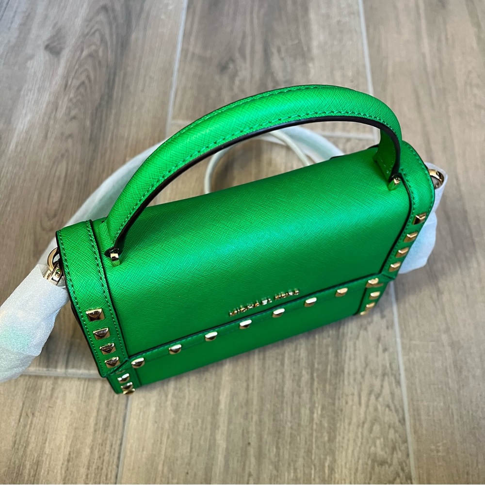 Michael Kors Dillon Messenger - Picture 6 of 10